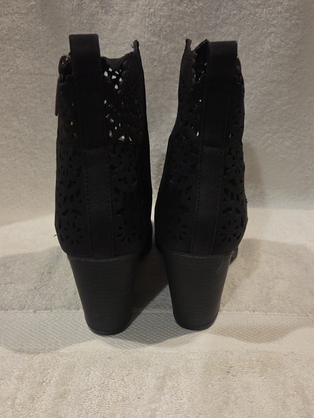 RAMPAGE ANKLE BOOTS - Picture 4 of 5